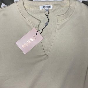 Sand Edge Notched Neck (MISSGUIDED)